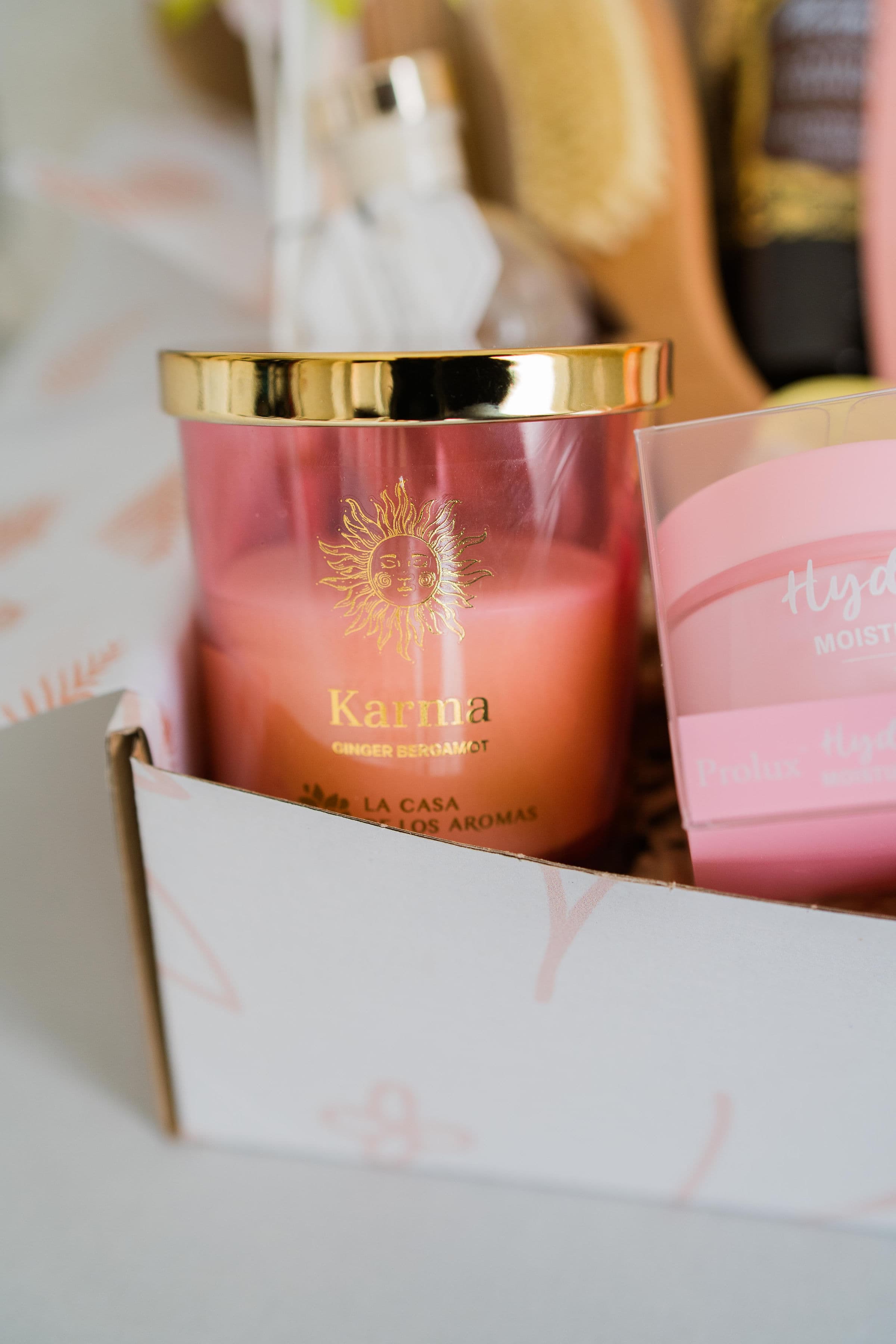 Naturkosmetik im Abo für Frauen in der Schweiz